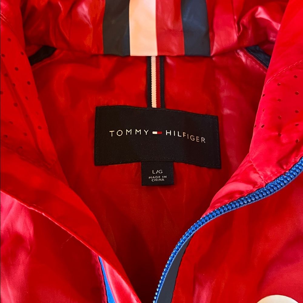 Tommy Hilfiger Red and Blue Raincoat windbreaker - size Large - Picture 3 of 5